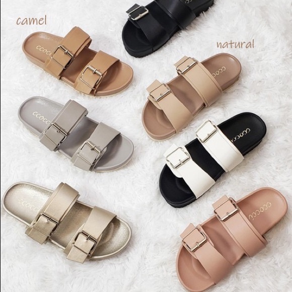 Sandals Tan Natural Slide Slip On New in Box Buckles Comfort Casual Neutral - Picture 2 of 2